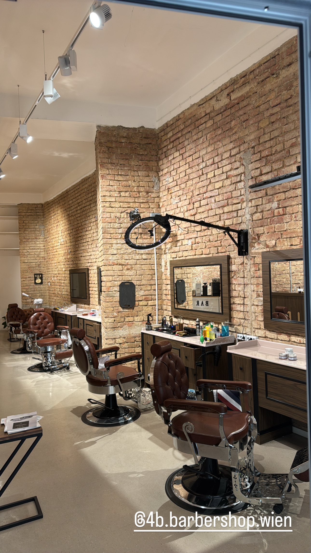 4B Barbershop Galerie Bild 3